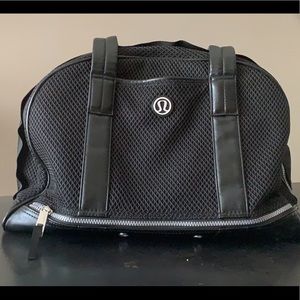 Lululemon yoga/sports bag